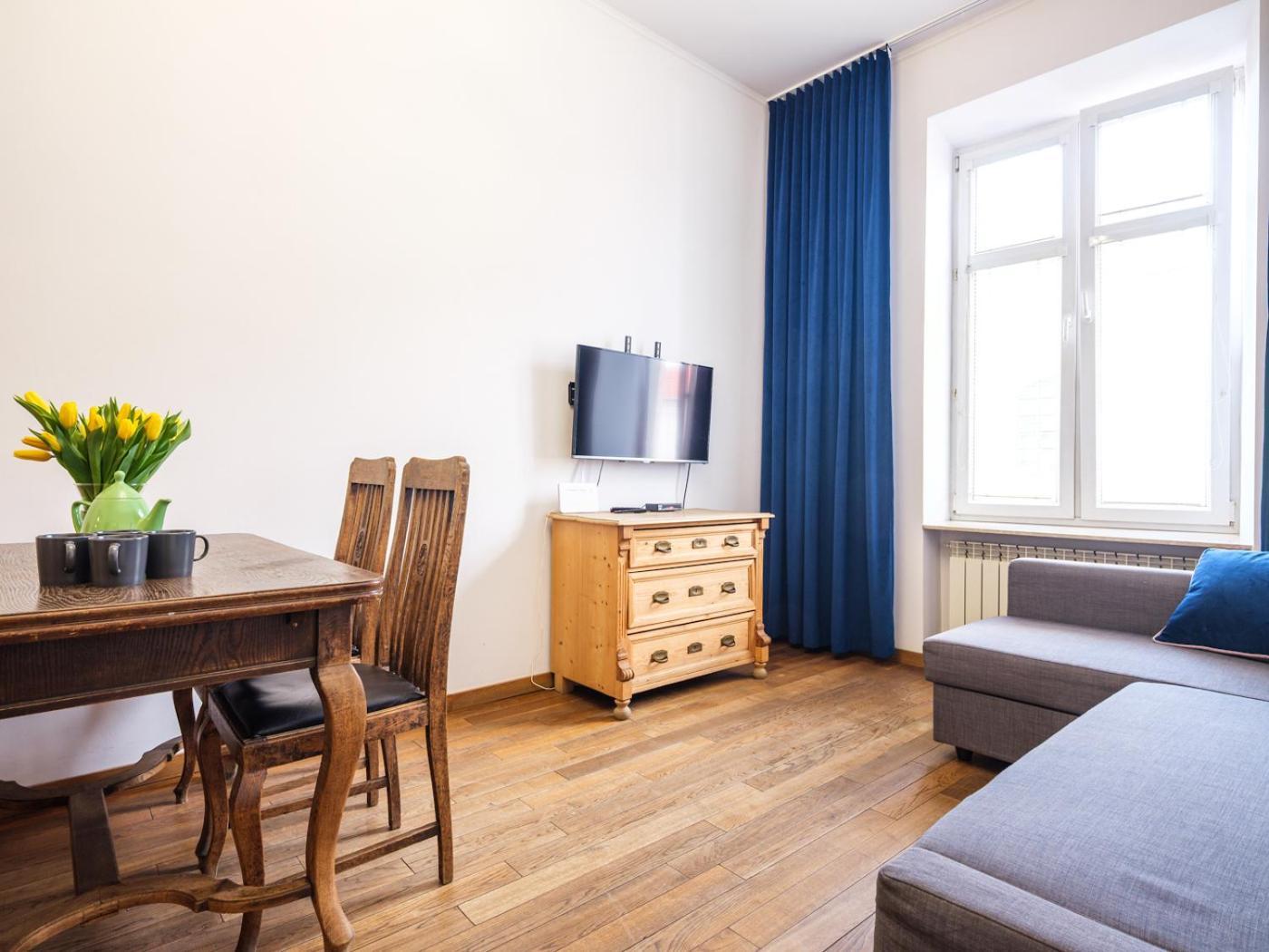 Tyzenhauz Apartments Krowoderska Street Krasków Exterior foto